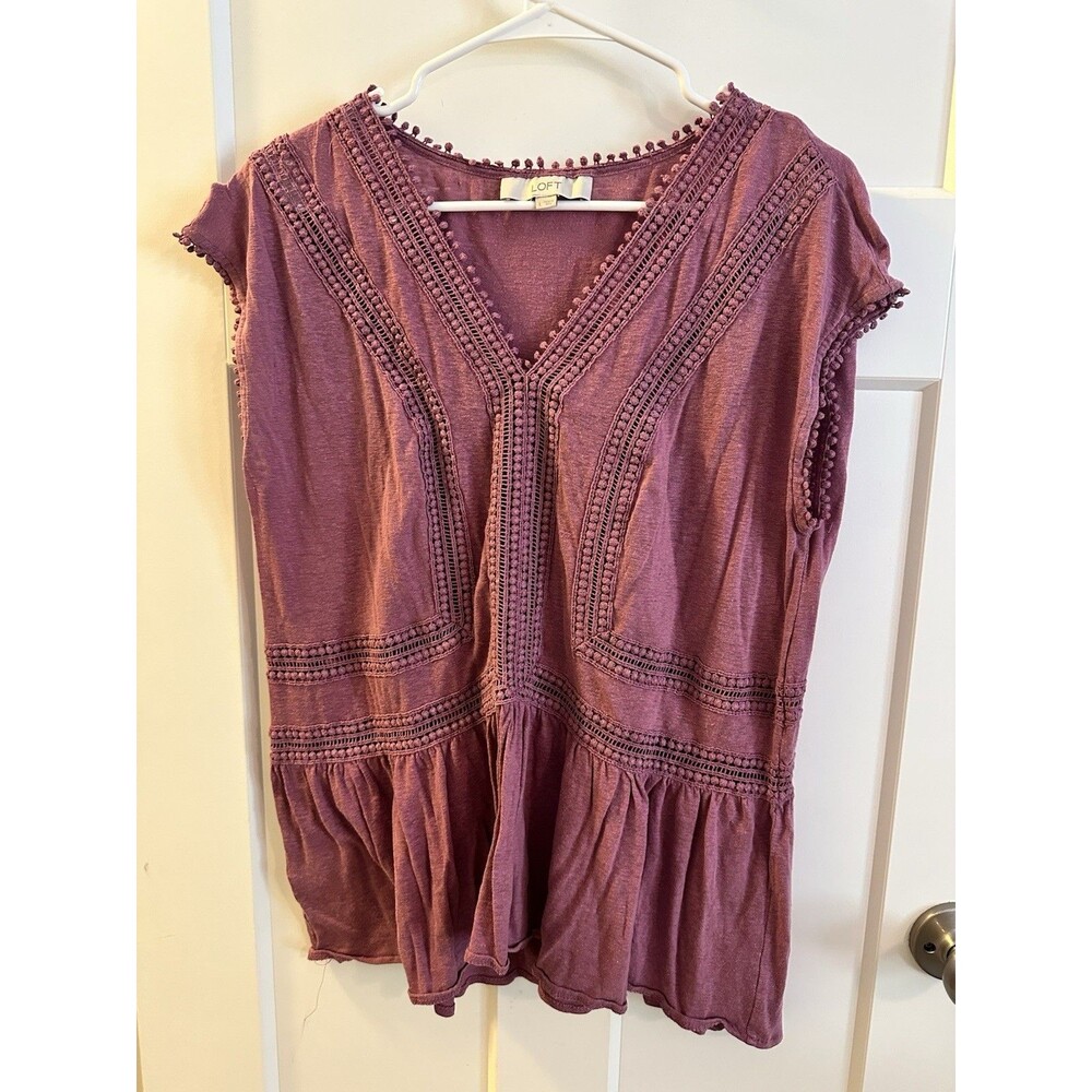 Women’s Loft V-neck Short Sleeve Embroidered Blouse Size L